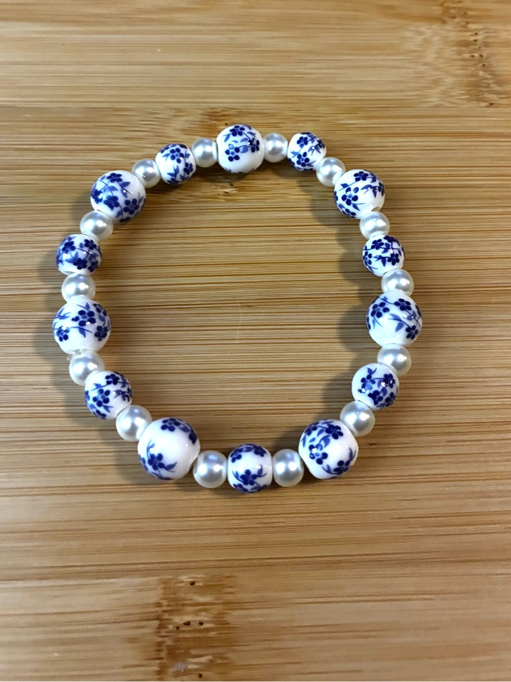 Blue & White Floral Beaded Stretch Bracelet